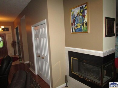 709 S Forest Dr unit Woods In The Village, Terre Haute, IN 47803 - photo 5