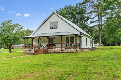 11-web-or-mls-Elm Street-Janet G-11