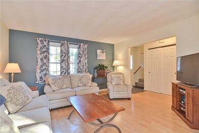 44 Lark Ave, Cranston, RI 02920 - photo 6