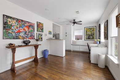 617 Oxford St, Houston, TX 77007 - photo 5