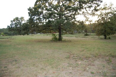 Tract 70 Looking West to neighbors
