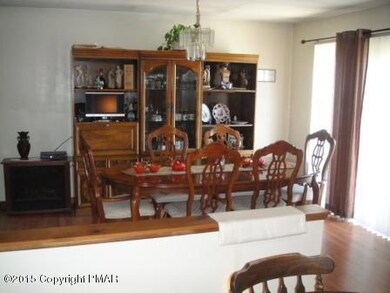 122 Corinne Ct, Effort, PA 18330 - photo 6