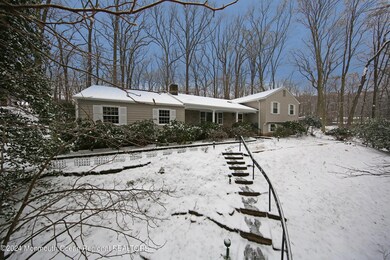 5 Stilwell Dr, Holmdel, NJ 07733 - photo 2