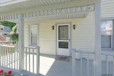 58 Williams St, Schenectady, NY 12309 - photo 5