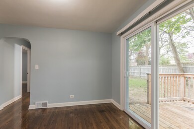 2006 W Monroe St, Waukegan, IL 60085 - photo 5