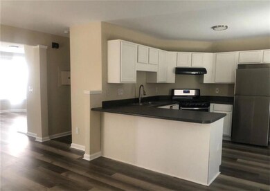 5595 Hampton Ct, Atlanta, GA 30349 - photo 6