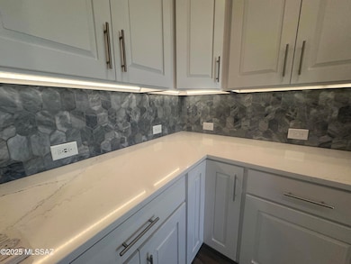 Kitchen Backsplash