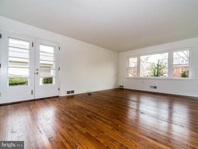 1224 Girard Ave, Reading, PA 19610 - photo 5