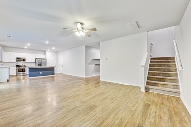 457 Spanish Wells Rd, Summerville, SC 29486 - photo 4