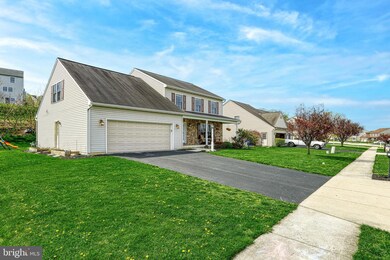 155 Brendan Mews, Mount Wolf, PA 17347 - photo 5