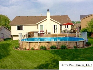 17030 Holmes Cir, Omaha, NE 68135 - photo 3