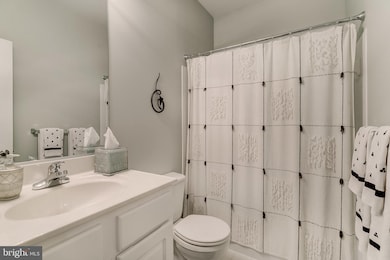 4246 Evans Chapel Rd, Baltimore, MD 21211 - photo 6