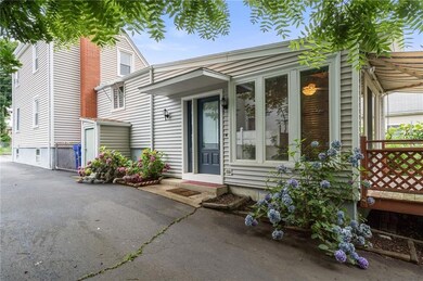 16 Pearse Ave unit 2, Bristol, RI 02809 - photo 2