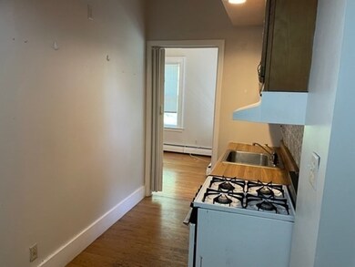 440 Newtonville Ave unit 2, Newton, MA 02460 - photo 4