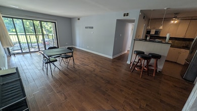 1201 Pleasant Run Dr unit 312, Wheeling, IL 60090 - photo 2