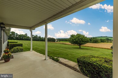 7957 Hollow Rd, Middletown, MD 21769 - photo 4