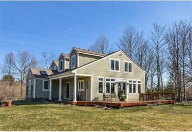 246 Prentice St, Holliston, MA 01746 - photo 2