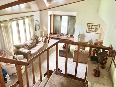 3879 Harbor Ave, Newton, IA 50208 - photo 4