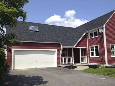 55 Valleyview Dr, Fitchburg, MA 01420 - photo 2