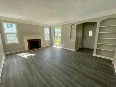 Spacious Living Room