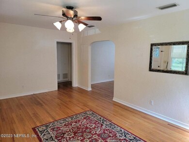 5335 Sunderland Rd, Jacksonville, FL 32210 - photo 2