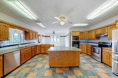 1617 W Peartree Ln, Nixa, MO 65714 - photo 6