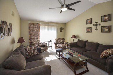 1516 Aspen Dr, Waterloo, IA 50701 - photo 6