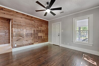 1401 N Preston St, Ennis, TX 75119 - photo 5