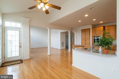 13231 Dutrow Dr, Clarksburg, MD 20871 - photo 4