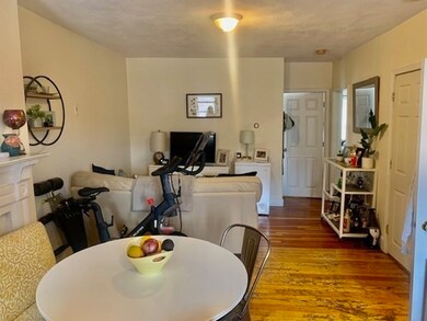 93 Endicott St unit 4, Boston, MA 02113 - photo 4