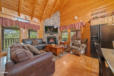 2006 Cougar Crossing Way, Sevierville, TN 37876 - photo 5