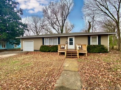 806 S College Ave, Tahlequah, OK 74464 - photo 2