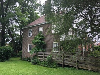 1054 Beaver Ave, Midland, PA 15059 - photo 3