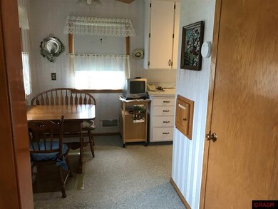 721 721 N Swift St, St. Peter, MN 56082 - photo 6