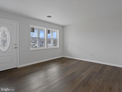 829 W 14th St, Front Royal, VA 22630 - photo 6