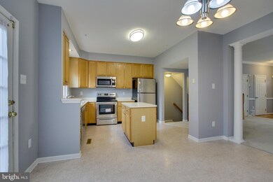 9958 Sherwood Farm Rd, Owings Mills, MD 21117 - photo 5