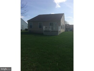 17 Pinecrest Dr, Woodbury, NJ 08096 - photo 3