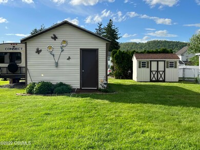 209 E 14th St, Berwick, PA 18603 - photo 7