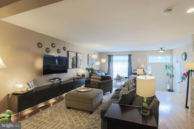 11934 Thurloe Dr, Lutherville Timonium, MD 21093 - photo 5