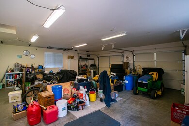 2041 SW 20th St-20