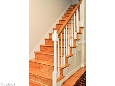 Foyer - Hardwood Floors, Stairwell