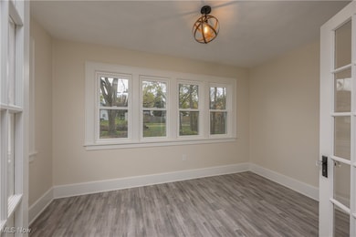 260 W Wayne St, Alliance, OH 44601 - photo 7