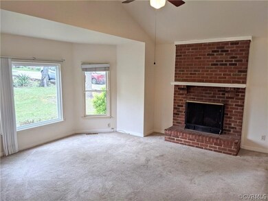 4807 Mason Hollow Dr, North Chesterfield, VA 23234 - photo 2