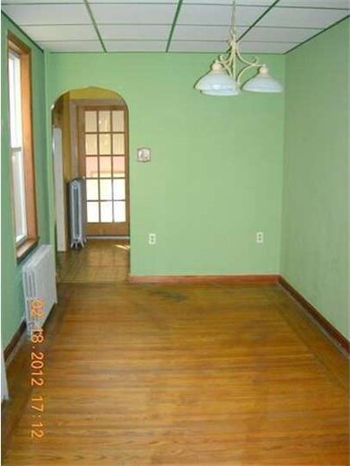 412 N 13th St, Reading, PA 19604 - photo 5