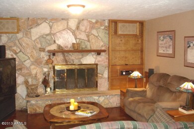 Fireplace2