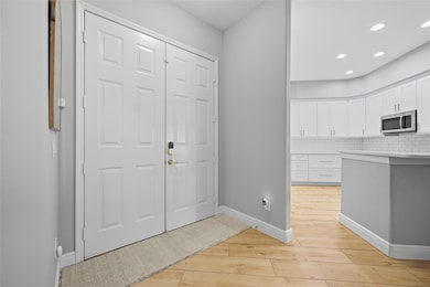 8760 the Esplanade unit 52, Orlando, FL 32836 - photo 4