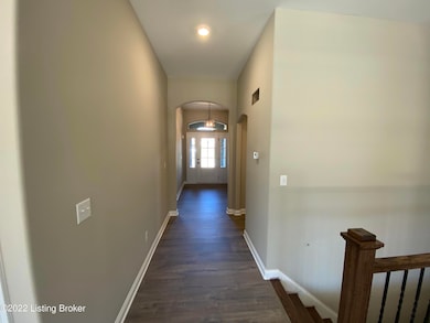 565 W Woodlake Cir, Mount Washington, KY 40047 - photo 2