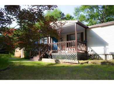 201 Deerfield Rd, Allenstown, NH 03275 - photo 2