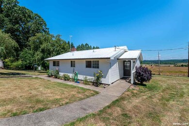 38292 Franklin Butte Rd, Scio, OR 97374 - photo 6