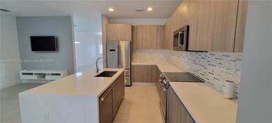 10219 NW 72nd Terrace, Doral, FL 33178 - photo 5